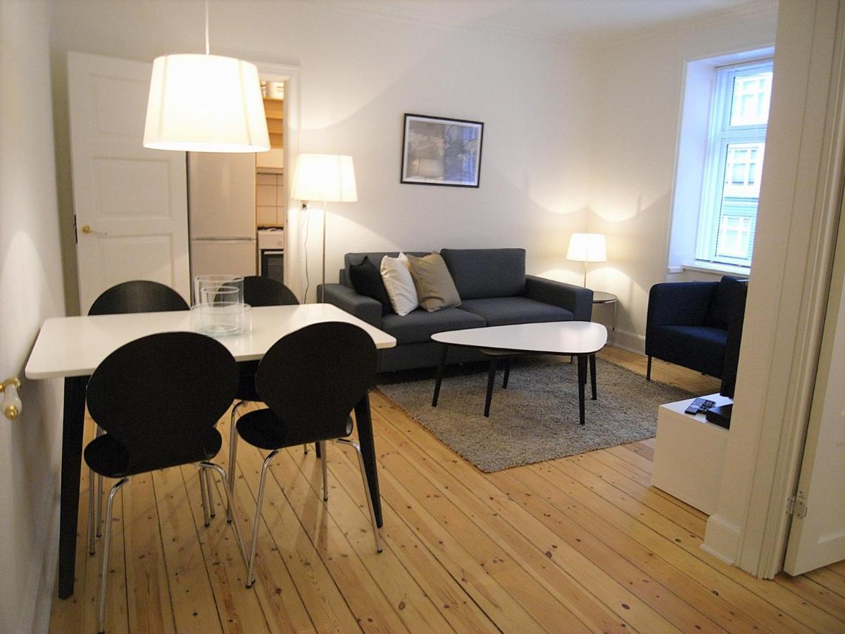 Bright 1-bedroom In Popular Osterbro Kopenhagen